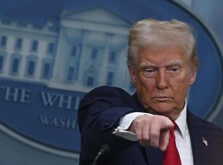 Trump’tan medyaya tehdit: Şarlatanlık yapıyorlar, federal soruşturma başlatılacak ABD Başkanı Donald Trump, İran ile aralarındaki geçici ateşkes anlaşmasının