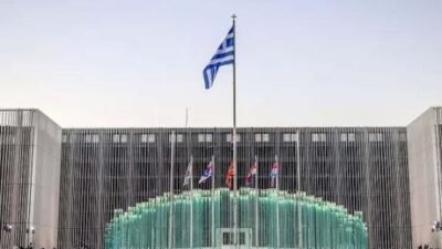 Yunanistan’da Yunanistan Genelkurmay Başkanlığı (GEETHA) bünyesindeki e-posta hesaplarının, Kremlin bağlantılı