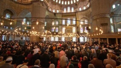 Kaynak:Cnnturk.com 1 Mayıs 2026 Cuma namazı vakitleri, Diyanet İşleri Başkanlığı