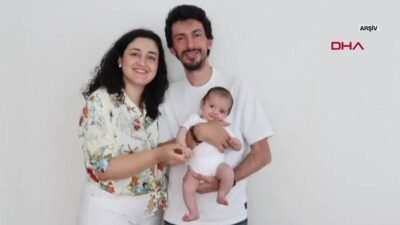 Kaynak:CNN TÜRK DURUŞMADA EŞİNİ VE OĞLUNU KAYBEDEN BABA DİNLENDİ Ankara’da