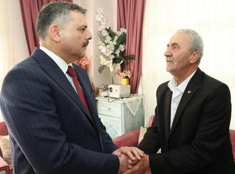 Çiftçi, NSosyal hesabından yaptığı paylaşımda, Kurban Bayramı programı kapsamında ziyaret