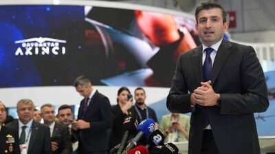 Baykar Yönetim Kurulu Başkanı Selçuk Bayraktar, SAHA 2026 kapsamında yaptığı