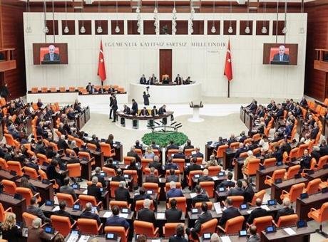 TBMM Genel Kurulu fahiş site aidatlarına yönelik düzenlemeleri de içeren,