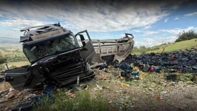 Kaynak:AA Tarsus-Adana-Gaziantep (TAG) Otoyolu’nun Başpınar Viyadüğü mevkisinde meydana gelen kazada,