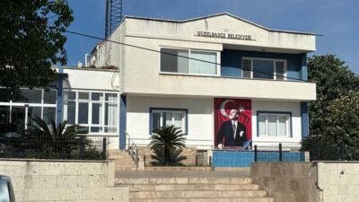 Kaynak: DHA İzmir Valiliği’nden yapılan açıklamada, “Güzelbahçe Belediye Başkanı Mustafa