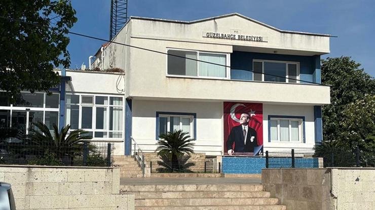 Kaynak: DHA İzmir Valiliği’nden yapılan açıklamada, “Güzelbahçe Belediye Başkanı Mustafa