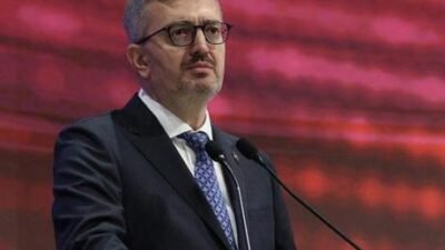 Duran, NSosyal’deki hesabından “İyi ki Erdoğan” etiketiyle yaptığı paylaşımında, şunları