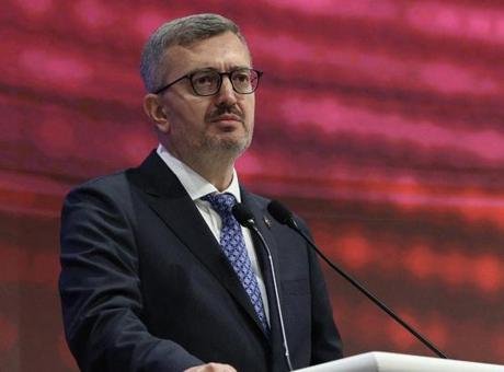 Duran, NSosyal’deki hesabından “İyi ki Erdoğan” etiketiyle yaptığı paylaşımında, şunları