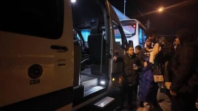 Seyfi GÜL/ FOÇA(İzmir), (DHA)- İZMİR’in Foça ilçesi açıklarında, yarı batık
