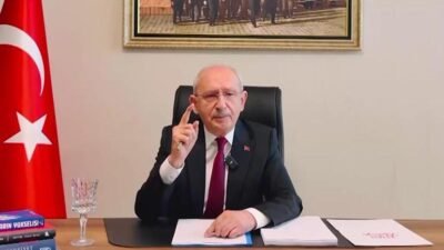 Kaynak:CNN TÜRK CHP Genel Merkezi’nin polis nezaretinde tahliyesinden bu yana