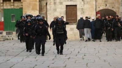 Provakatif yürüyüşöncesi Mescid-i Aksa’ya düzenlenen baskın ise tepki çekti.Dışişleri Bakanlığından