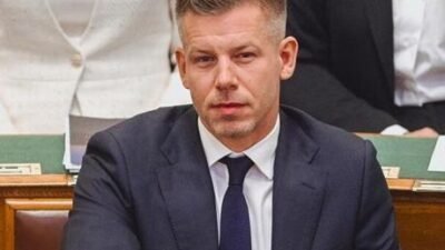 Genel seçimlerin ardından 199 sandalyeli Ulusal Meclis’te, açılış oturumu yapıldı.