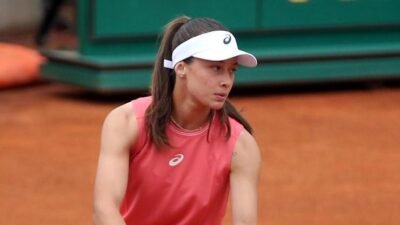 Dünya sıralamasında Türk tenis tarihinin en iyi derecesi olan 59’unculuğa