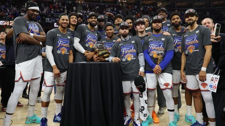 NBA’de ilk finalist belli oldu! 27 sonra başardılar… Kaynak:AA Rocket Arena’da oynanan Doğu Konferansı final serisi 4. maçında