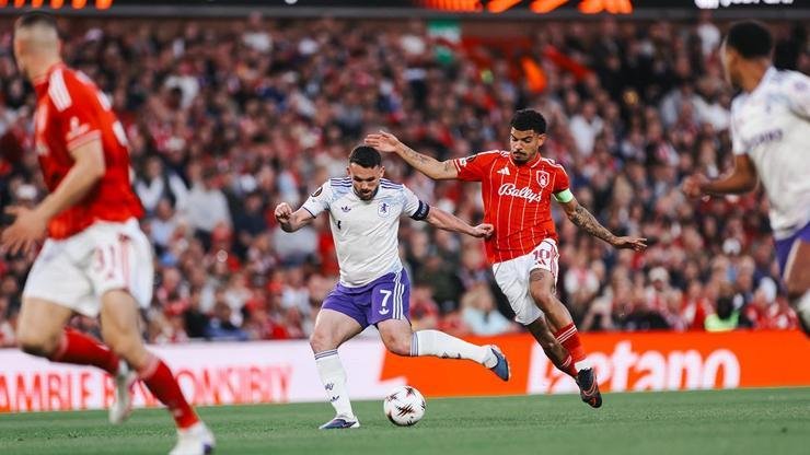 Kaynak:Cnnturk.com UEFA Avrupa Ligi yarı final ilk maçında Nottingham Forest