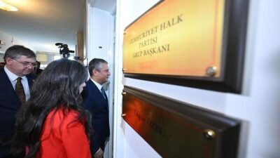 Kaynak:CNN TÜRK Haber Merkezi Mutlak butlan kararı sonrası Özgür Özel