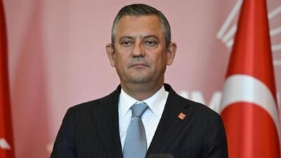 Kaynak:İHA Özgür Özel, Kurban Bayramı dolayısıyla memleketi Manisa’ya gelerek bir