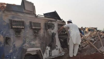 Pakistan’ın Afganistan sınırında yer alan Khyber Pakhtunkhwa eyaletine bağlı Bannu’daki
