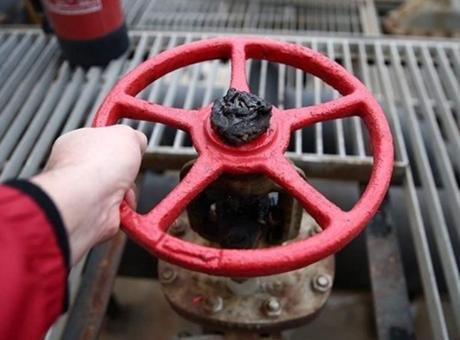 Norveç hükümeti, kıta sahanlığındaki enerji faaliyetlerini sonlandırmak yerine daha da