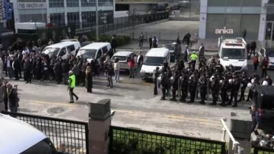 CHP’ye “mutlak butlan” kararı sonrası partide yaşanan gerginlikler devam&nbsp; ediyor.Sabah