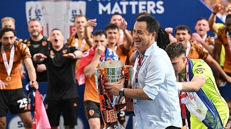 Kaynak:Cnnturk.com İngiltere Championship play-off finalinde Hull City ile Middlesbrough, Londra’daki