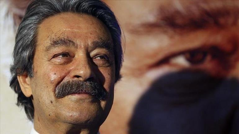 Son dakika… Kadir İnanır entübe edildi! Usta oyuncunun yeğeni Levent İnanır son sağlık durumunu açıkladı Yeşilçam’ın usta oyuncularından Kadir İnanır, 14 Mayıs’ta yaşadığı rahatsızlık sonrası