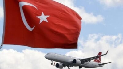 Türkiye’de hava trafiğinde rekor yükseliş: 5 yılda 8 milyonun üzerinde uçuş Ulaştırma ve Altyapı Bakanlığı Devlet Hava Meydanları İşletmesi (DHMİ) verilerine