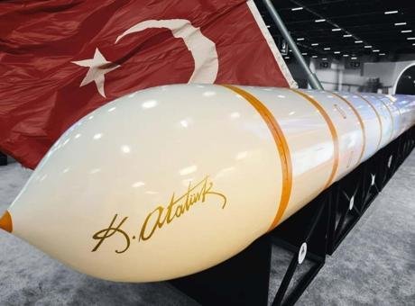 Türk savunma sanayisi, İstanbul’da düzenlenen SAHA 2026 savunma sanayii fuarında