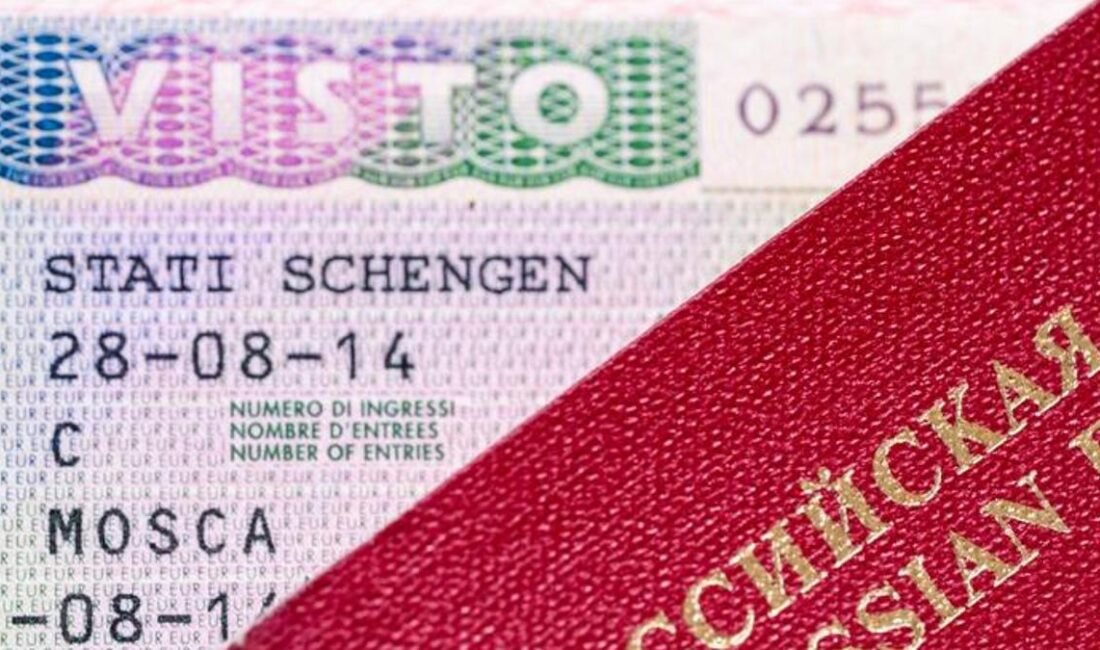 Kaynak:CNN TÜRK Schengen vizesi almak isteyen milyonlarca kişinin yıllardır şikâyet