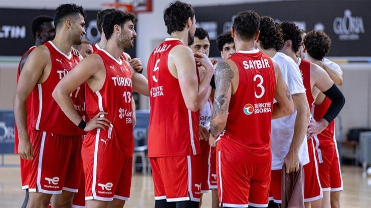 Kaynak: DHA Başantrenör Ergin Ataman yönetimindeki A Milli Erkek Basketbol