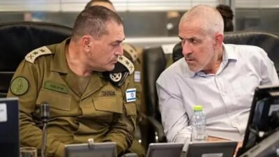BAE’de hareketli saatler: İsrailli eski istihbarat şefi apar topar ülkeden çıkarıldı! Kaynak:AA İsrail İç İstihbarat Teşkilatı Şin-Bet’in (Şabak) eski Direktörü Ronen