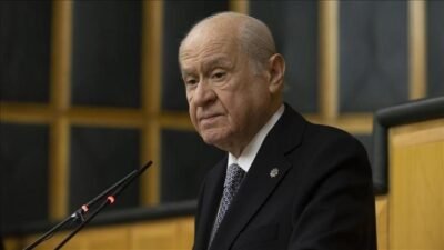 Milliyetçi Hareket Partisi (MHP) Genel Başkanı Devlet Bahçeli, Cumhuriyet Halk
