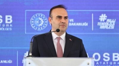 Bakan Kacır’dan KOBİ’lere müjde: Üst limit 30 Milyon TL’ye çıkarıldı Bakan Kacır, sanal medya hesabından yaptığı paylaşımda, KOBİ’lerin büyümesini ve