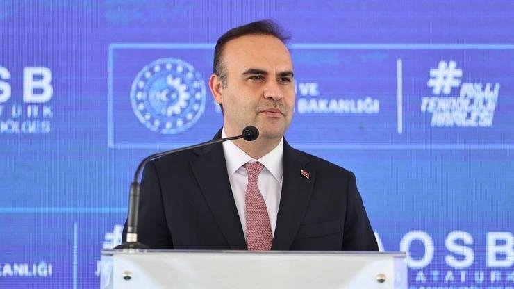 Bakan Kacır, sanal medya hesabından yaptığı paylaşımda, KOBİ’lerin büyümesini ve