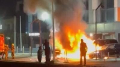 Yangın, Yeşilköy Mahallesi’nde saat 04.30 sıralarında çıktı. Edinilen bilgiye göre,