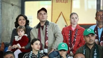Kaynak:Cnnturk.com Başka Bir Sen filmi hakkında araştırmalar hız kazandı. 2025