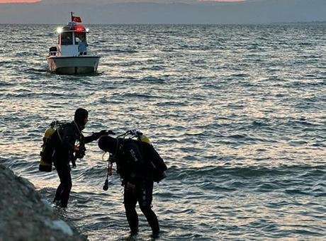 Olay, saat 18.00 sıralarında İznik Gölü sahilinde yaşandı. Eskişehir’den İznik’e