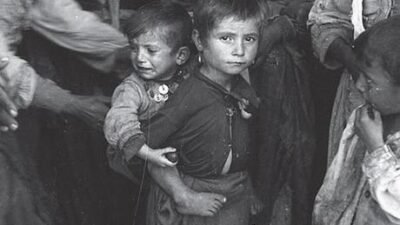 Cumhurbaşkanı Bajram Begaj, Çamerya soykırımının 82. yıldönümü dolayısıyla parlamentoda düzenlenen