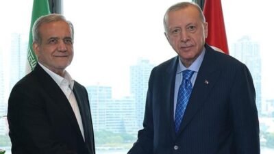 Kaynak:AA Cumhurbaşkanı Erdoğan, İran Cumhurbaşkanı Pezeşkiyan ile telefonda görüştü. Görüşmede,