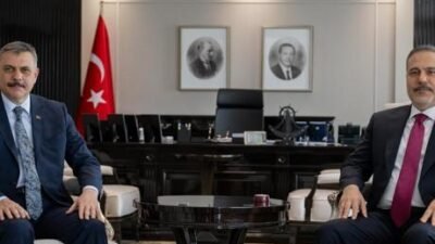 Dışişleri Bakanı Hakan Fidan, İçişleri Bakanı Mustafa Çiftçi ile görüştü Dışişleri Bakanlığı kaynaklarından edinilen bilgiye göre, Fidan, Ankara’da İçişleri Bakanı