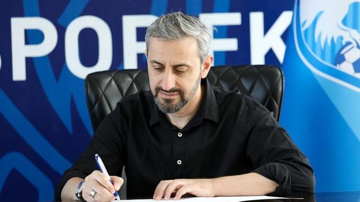 Erzurumspor FK, Serkan Özbalta ile nikâh tazeledi Kaynak:Cnnturk.com Trendyol Süper Lig’in yeni ekiplerinden Erzurumspor FK, takımı şampiyonluğa