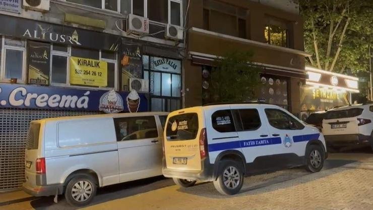 Fatih’te ruhsatsız masaj salonunda düşen müşteri öldü Vehbi DEMİR / İSTANBUL, (DHA)- FATİH’te iddiaya göre Ufuk Sirel