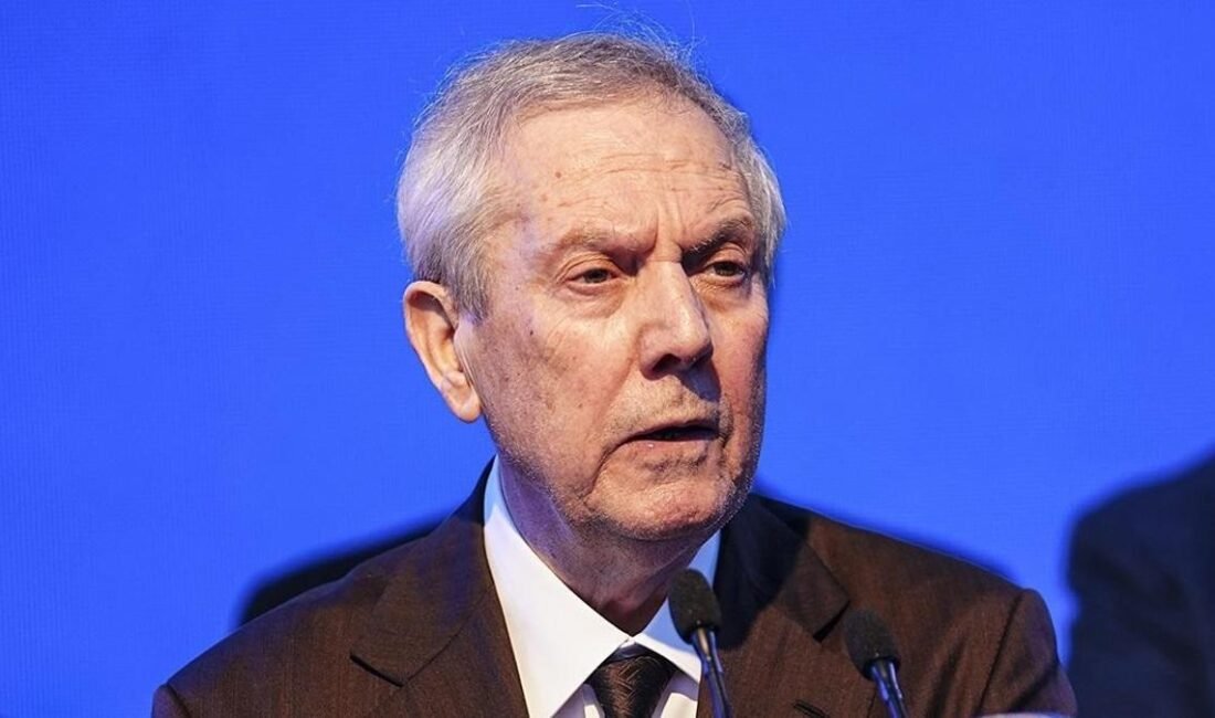 Fenerbahçe, başkanını seçti! Yeniden Aziz Yıldırım… Fenerbahçe Olağanüstü Seçimli Genel Kurul Toplantısı, Fenerbahçe Şükrü Saracoğlu Stadyumu’nda