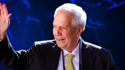 Kaynak:Cnnturk.com 6-7 Haziran tarihlerinde düzenlenen Fenerbahçe Olağanüstü Seçimli Genel Kurulu’nun