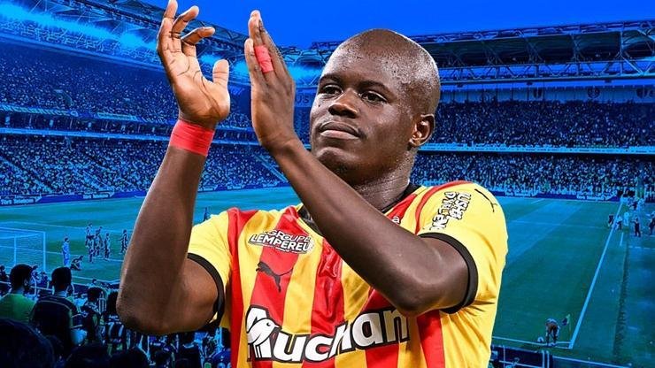 Kulüpten yapılan açıklamada, “Racing’in tarihi sezonunun en önemli oyuncularından biri