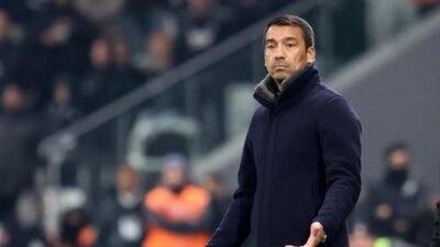 Kaynak:Cnnturk.com Beşiktaş’ın eski teknik direktörü Giovanni van Bronckhorst’un yeni takımını