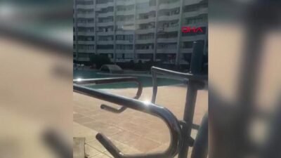 Kaynak:CNN TÜRK Çocuğunu görmek için havuz başına gitmişti. Ancak kılık