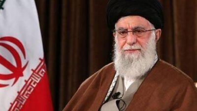İran’ın eski dini lideri Hamaney’in cenaze törenine dair detaylar belli oldu! İran devlet televizyonuna göre, eski İran lideri Hamaney’in cenaze törenine