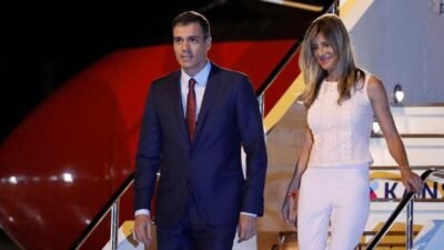 İspanya Başbakanı Sanchez’in eşine yurt dışına çıkış yasağı Kaynak:Cnnturk.com – DHA İspanya’da mahkeme, Başbakanı Pedro Sanchez’in eşi Begona