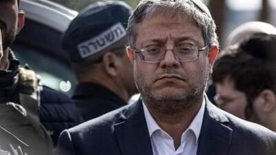 Ben-Gvir, sosyal medya hesabından paylaştığı videoda Filistin’deki camilerden gelen ezan